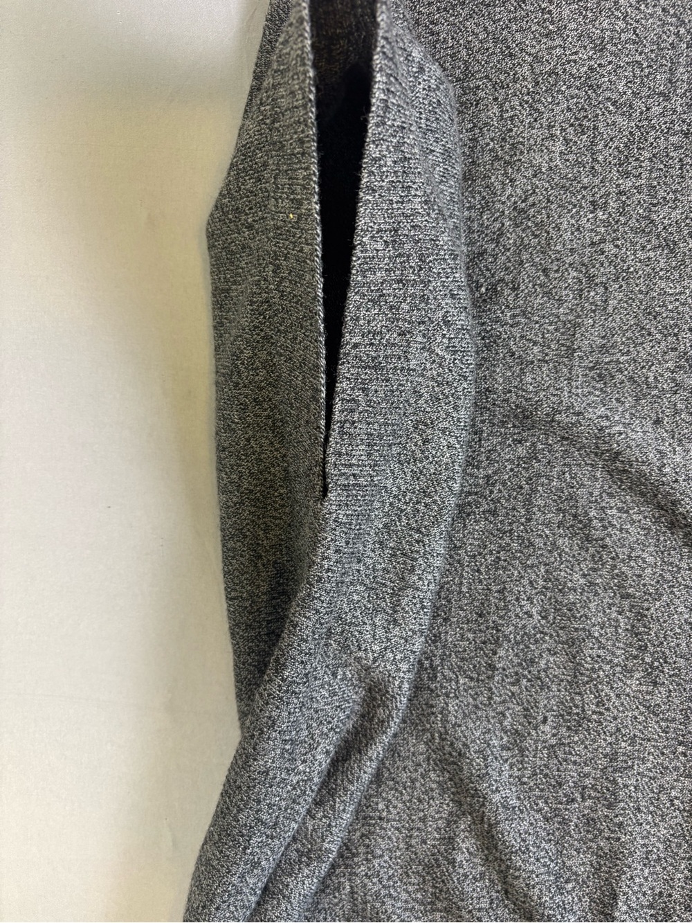 JOIE 100% Wool Turtleck Poncho Style Seeater Size Small in Gray - Picture 9 of 9